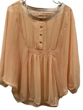 Isabella Rodriguez blouse